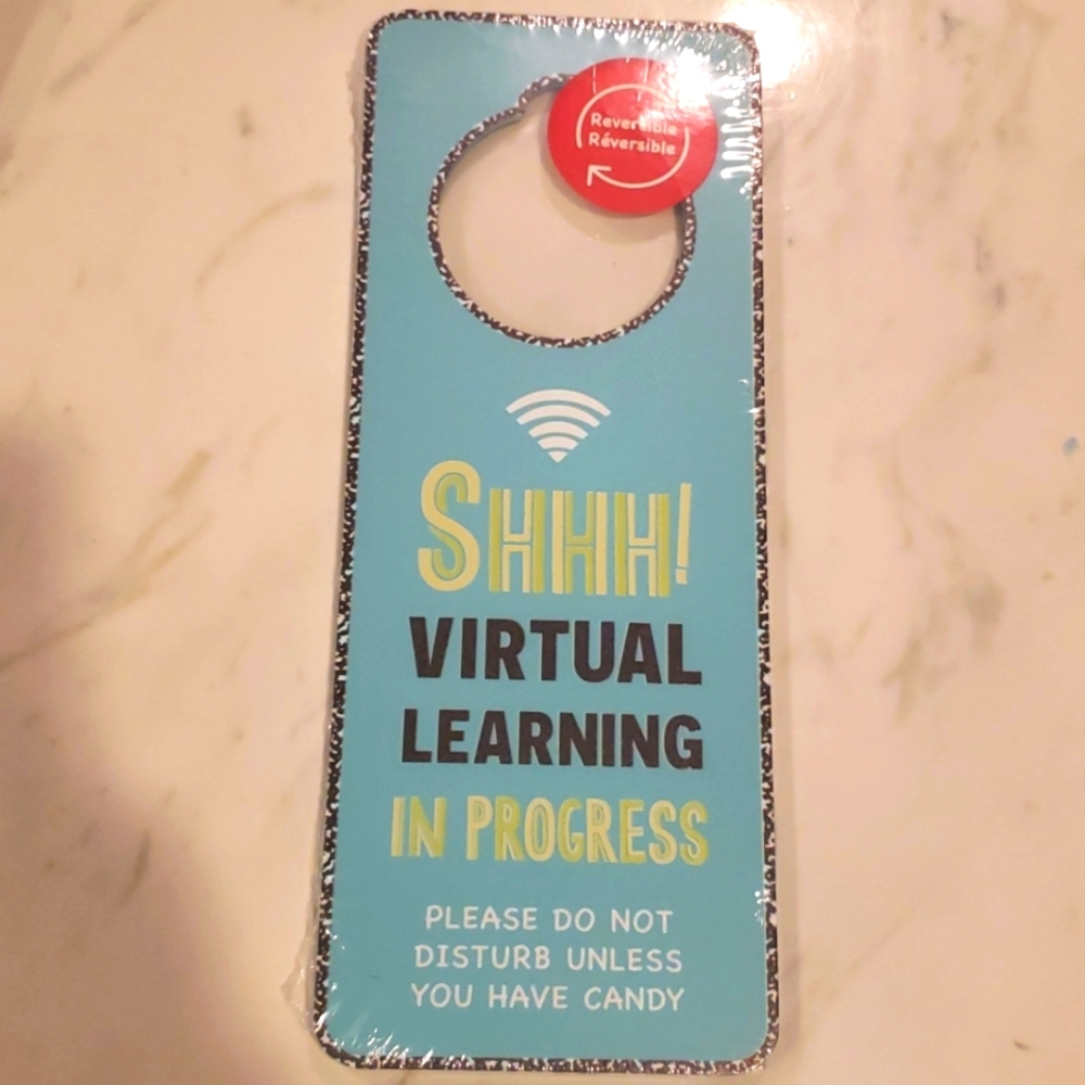 Reversible Door hanger - do not disturb